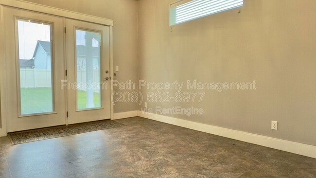 Building Photo - 9477 N Prince William Lp