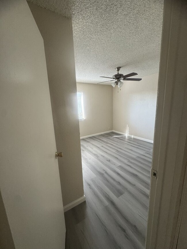 Building Photo - 2433 E Garvey Ave N