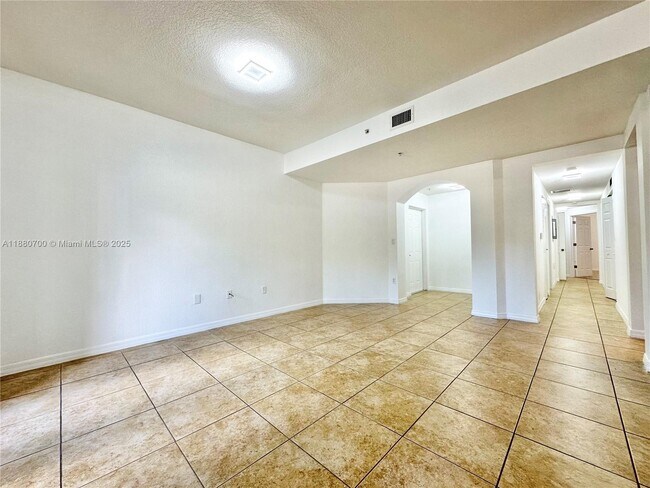 Building Photo - 10870 NW 88th Terrace