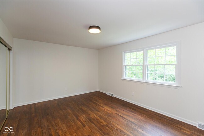 Building Photo - 6838 Johnson Rd