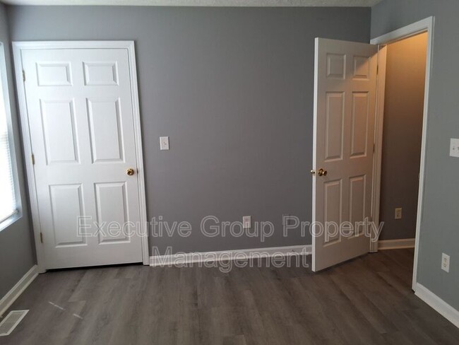 Building Photo - 1107 Northridge Dr