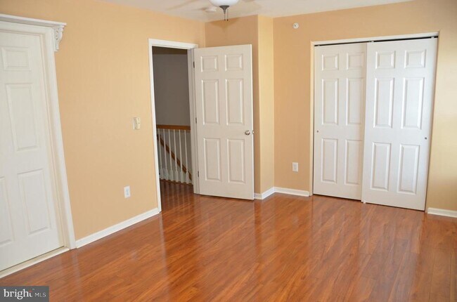 Building Photo - 17 Dogwood Ln