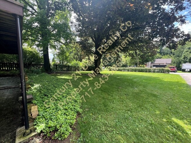 Building Photo - 3 BR, 3 Bath home in Red Lion School District