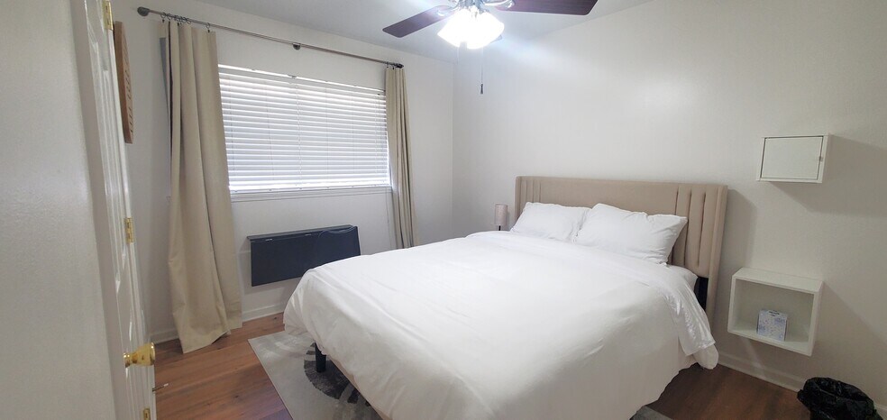 Bedroom 2 - 9058 Baker Dr