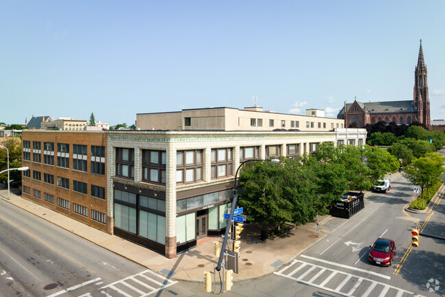 Building Photo - Ansonia Center