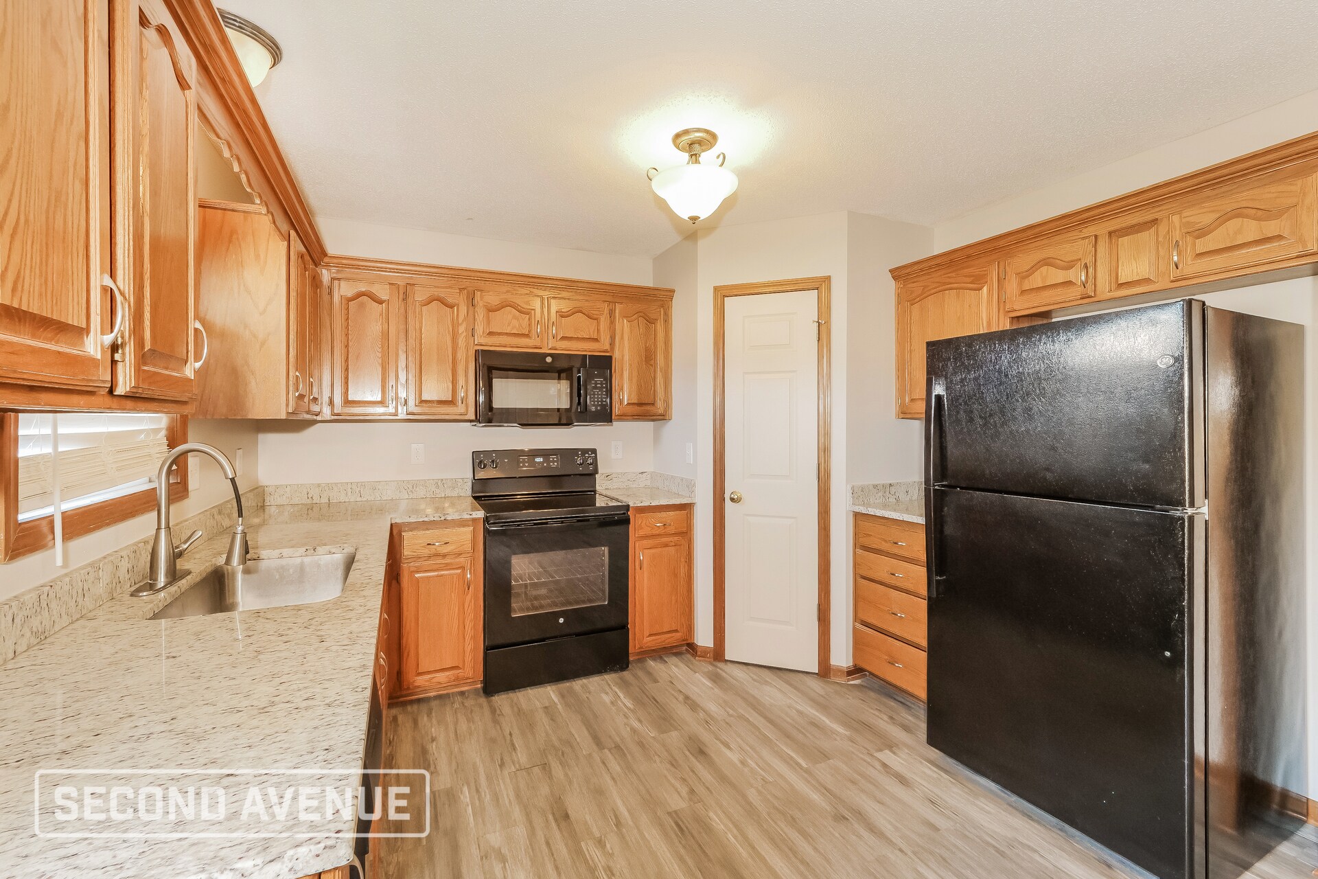 Building Photo - 300 NW 110th St