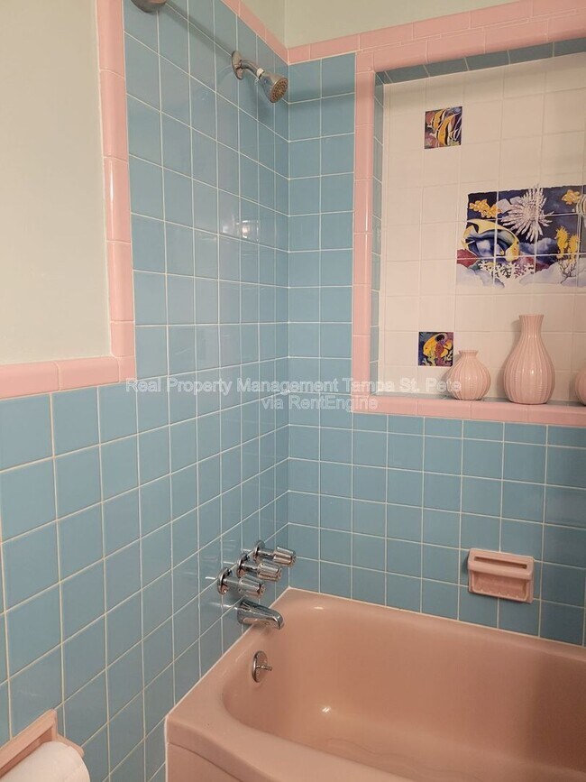 Building Photo - 2106 N Overbrook Ave