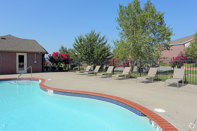 Pool - Berryfield Apartments