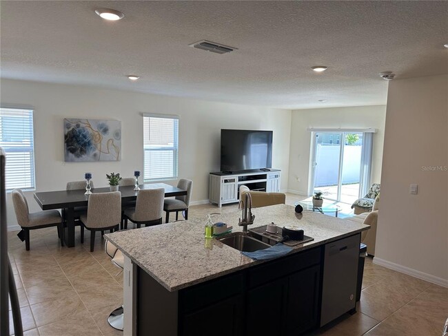 Building Photo - 2499 Taloncrest Ct