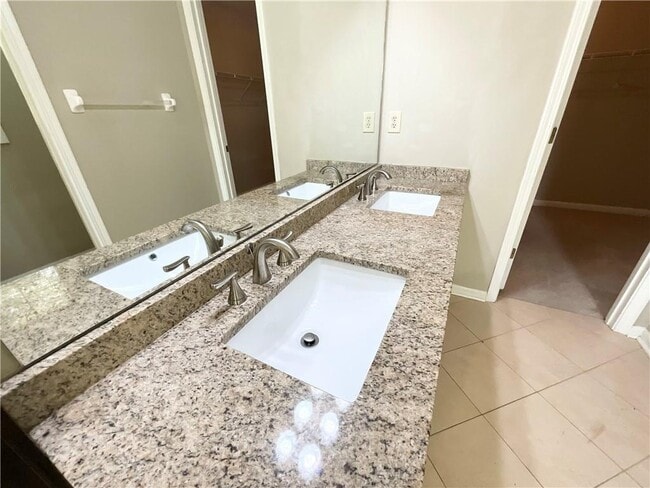 Building Photo - 3070 Bugle Dr