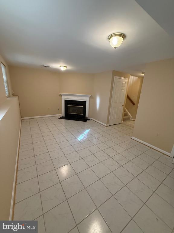 Building Photo - 12700 Nettlecreek Pl