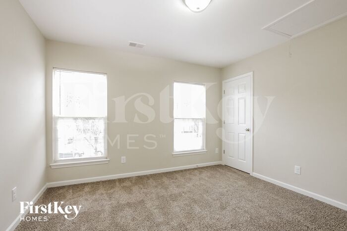 Building Photo - 1418 Galesburg St