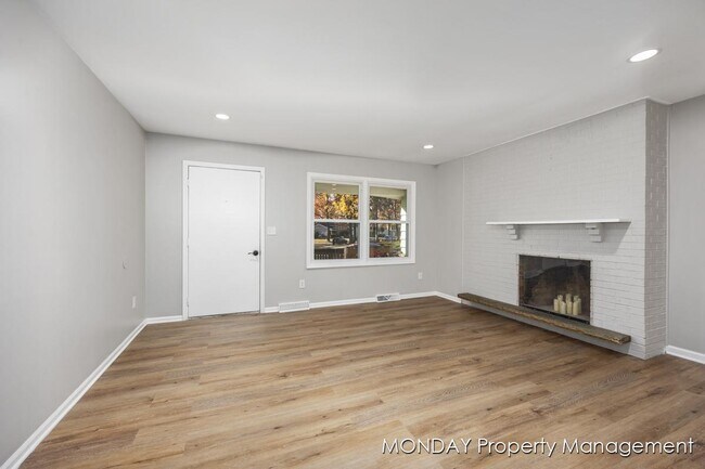 Building Photo - 945-947 Lancashire Ct - 947