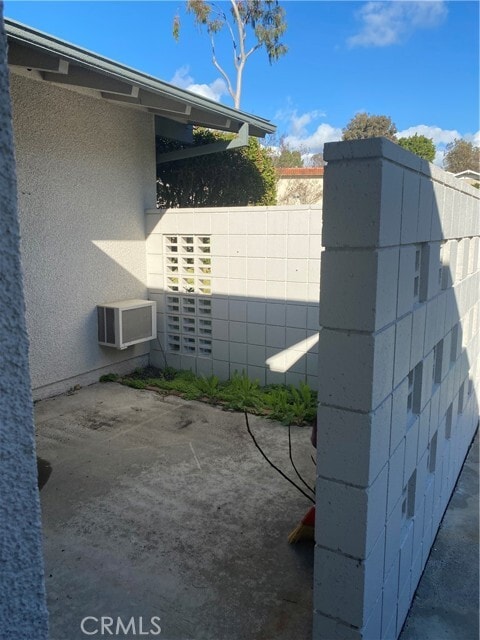 Building Photo - 608 Avenida Sevilla