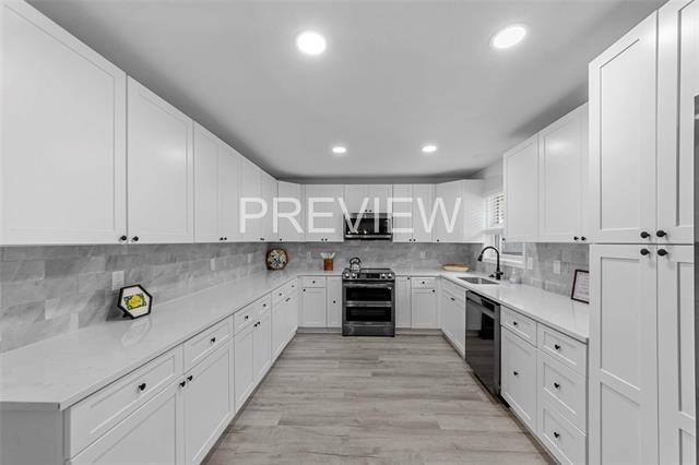 Building Photo - 7107 E Mockingbird Ln