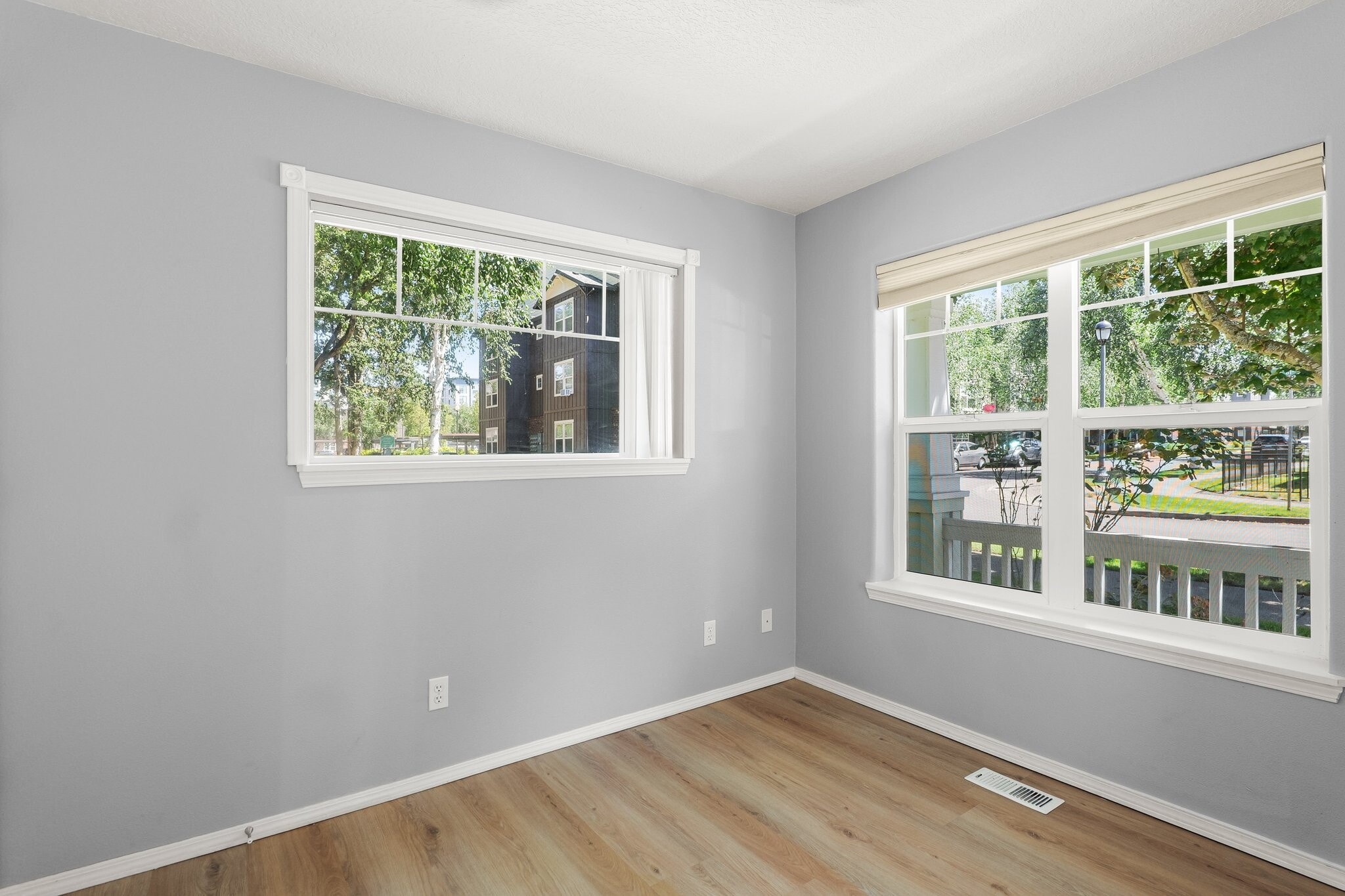 Building Photo - 793 NE 61st Ct