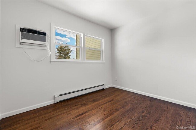 Building Photo - 1461 10th St