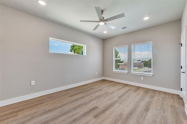 Building Photo - 1539 Sophia Ave