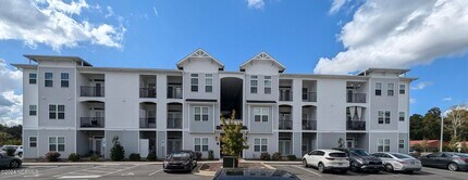 Building Photo - Special Offer! 18 month lease $1,375.00!!