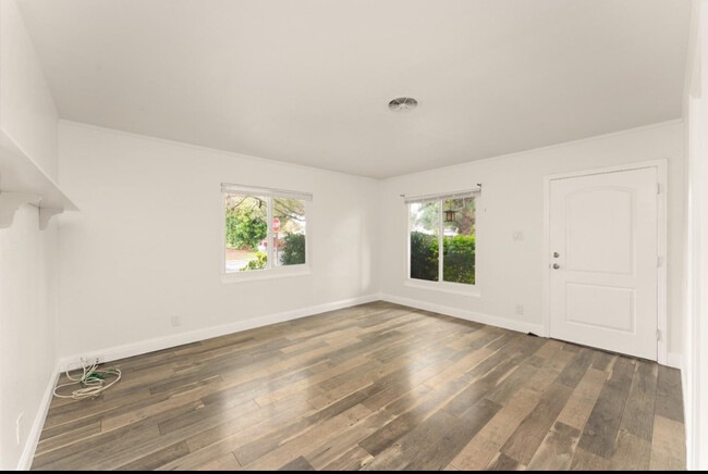 Building Photo - 2425 Edison Ave