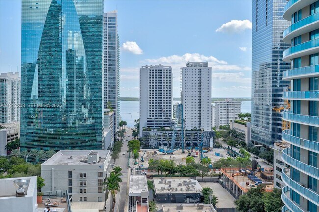 Building Photo - 60 SW 13th St