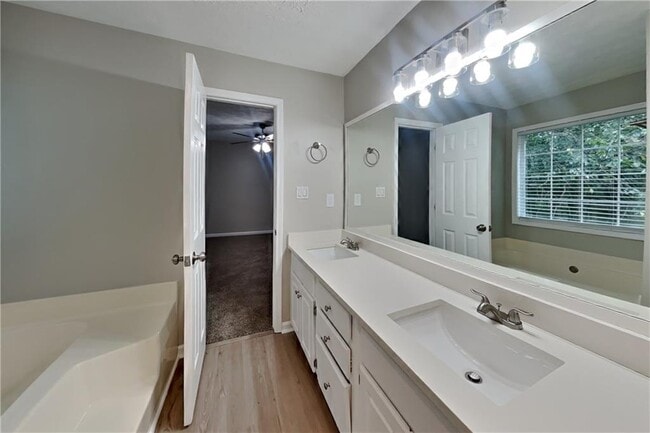 Building Photo - 4602 Shay Terrace