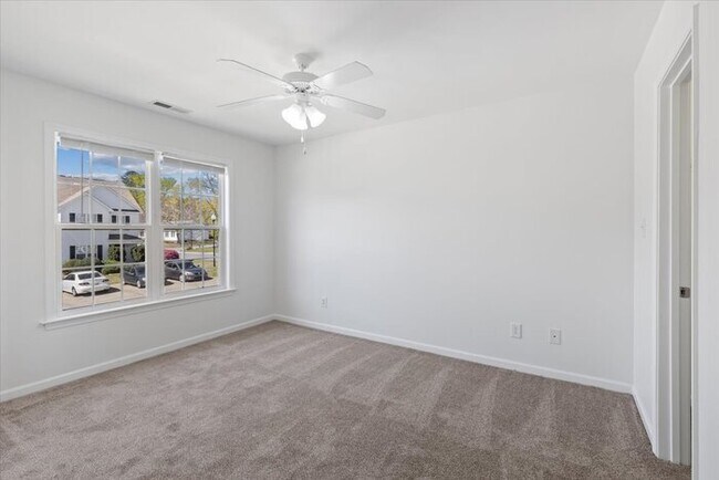 Building Photo - ***Coming Soon!!!***Clayton Townhome for Rent