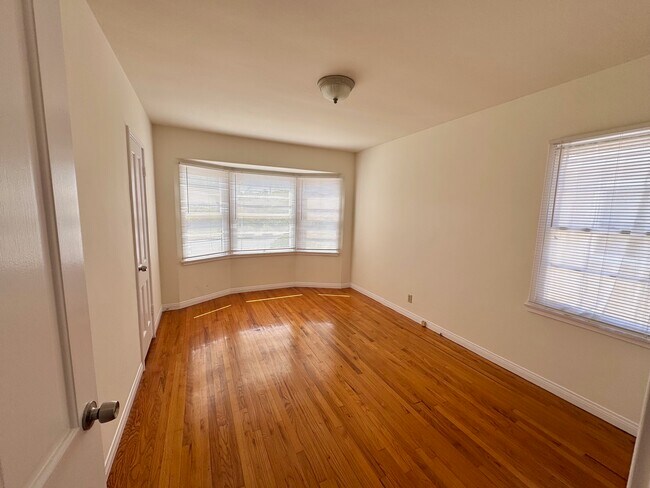 Front Bedroom - 2411 22nd St