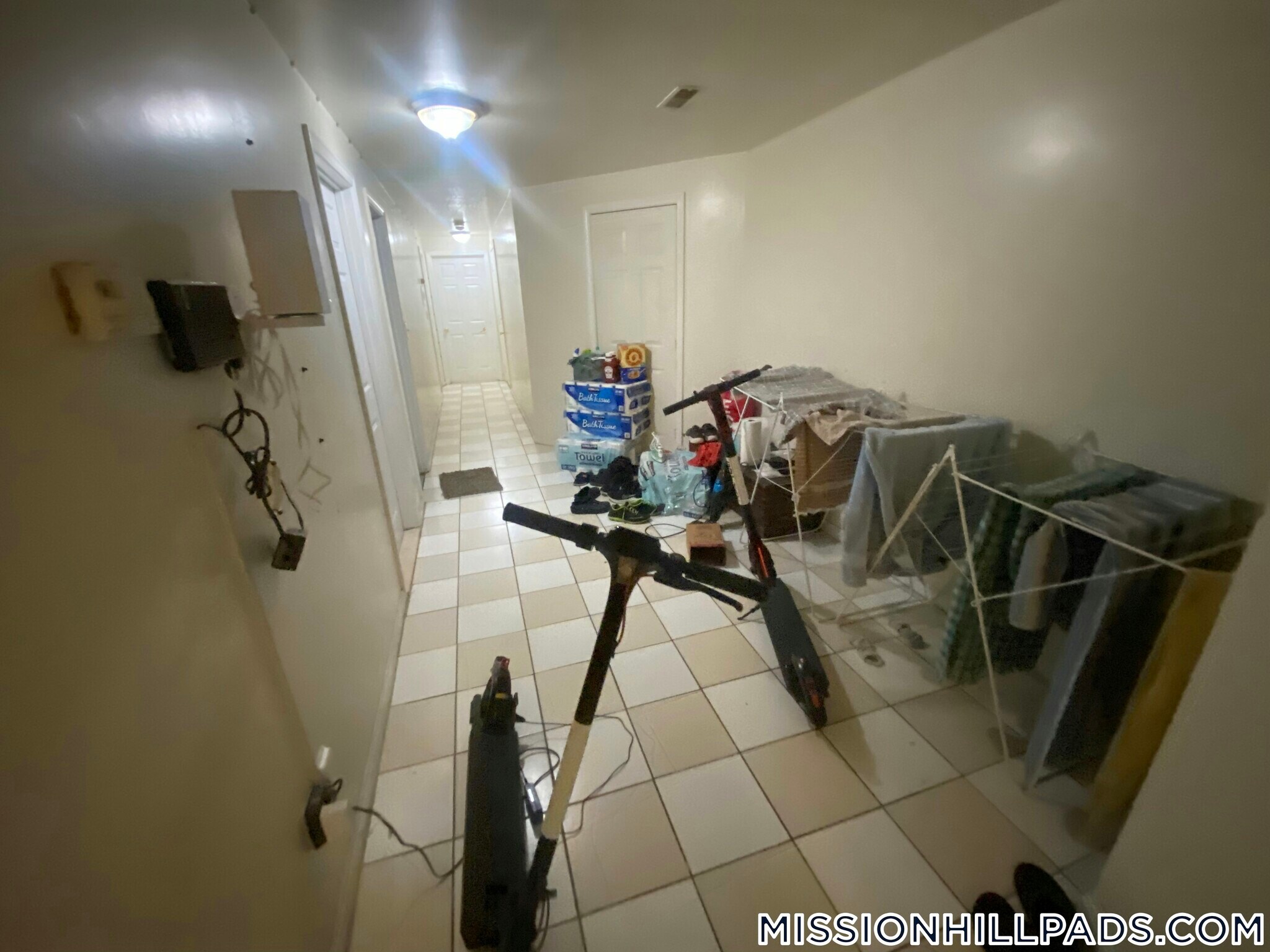 Building Photo - 1460 Tremont St