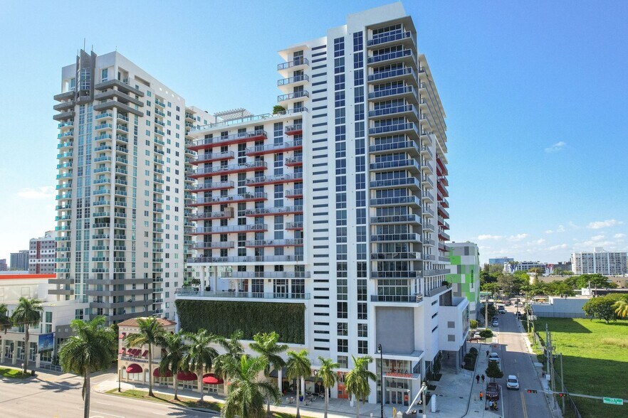 Wynwood Bay 2500 Biscayne Blvd Miami FL 33137 Apartment Finder