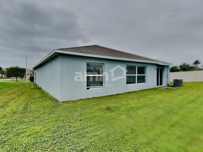 Building Photo - 1629 Climbing Dayflower Dr