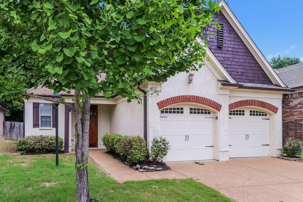 Building Photo - 6832 Lagrange Grove Dr