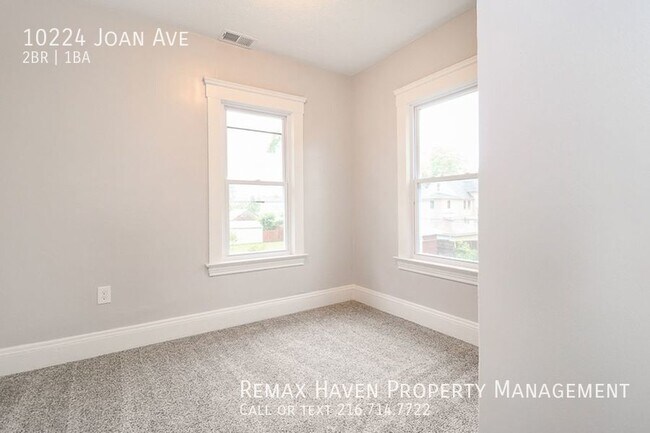 Building Photo - 10224 Joan Ave UP, Cleveland - Spacious 2 ...