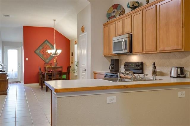 Building Photo - 4812 Carrotwood Dr