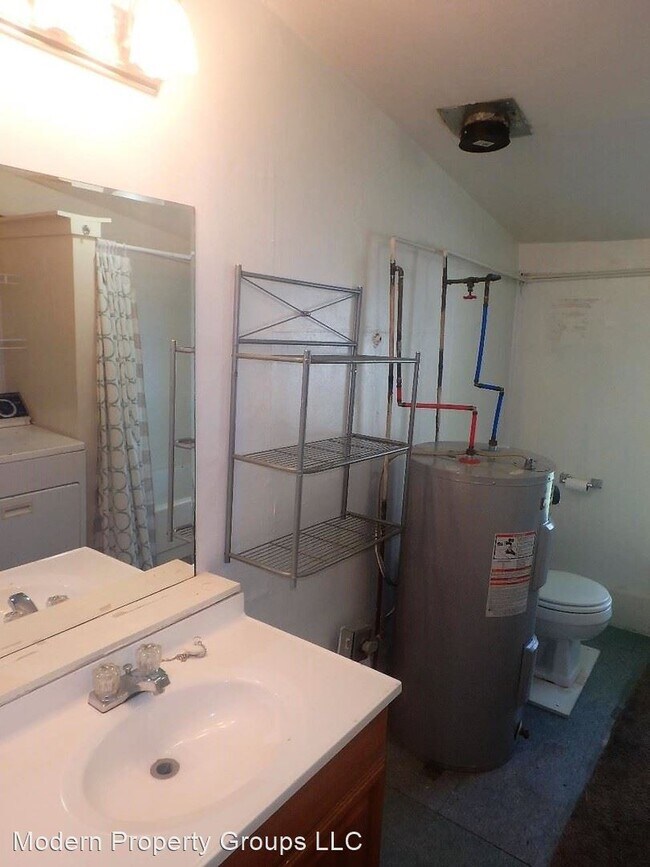 Building Photo - 1 br, 1 bath House - 1113 Smith St