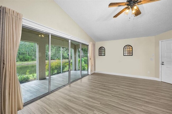 Building Photo - 4638 Sheffield Dr