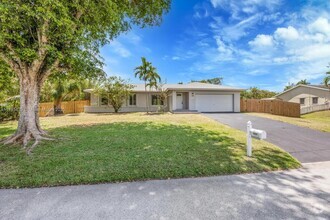 Building Photo - 8424 SW 181st Terrace