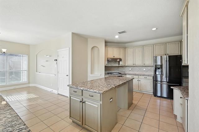 Building Photo - 1706 Mapleleaf Dr