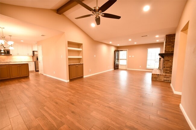 Building Photo - 217 Rachael Ln