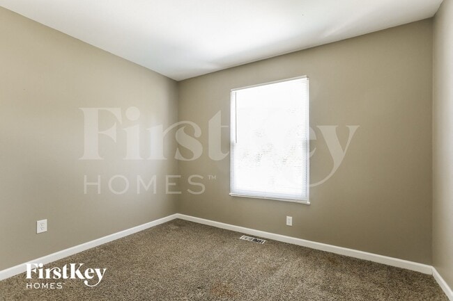 Building Photo - 1246 Borden Dr