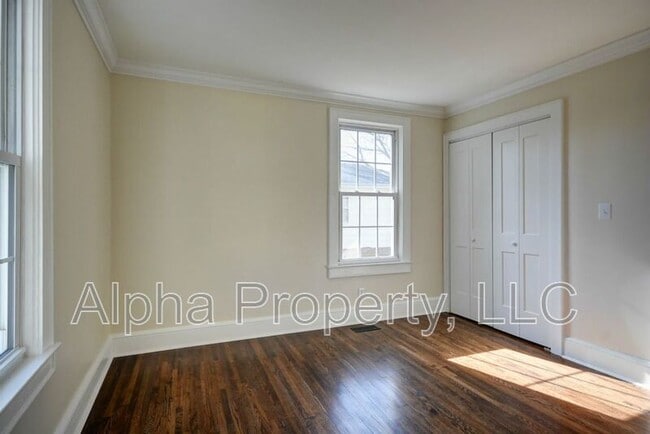 Building Photo - 407 S Florida Ave