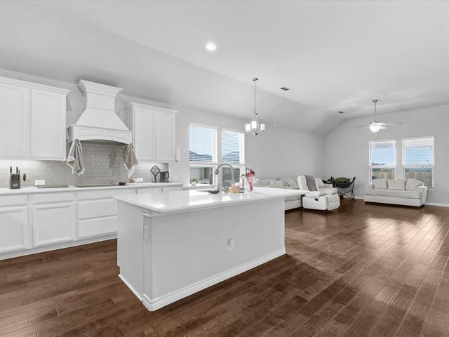 Building Photo - 120 Garner Ct