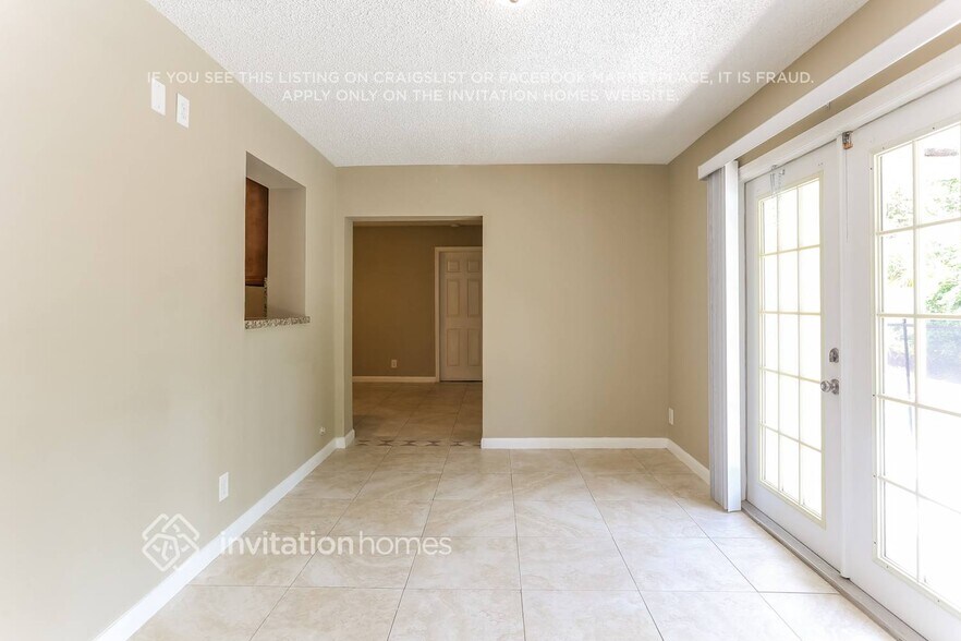 Building Photo - 417 Apache Ln