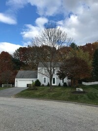 Building Photo - Scarborough-Sage Brush Drive: Lovely Colonial 3BR and 1.5BA available now $3,500.00 per month