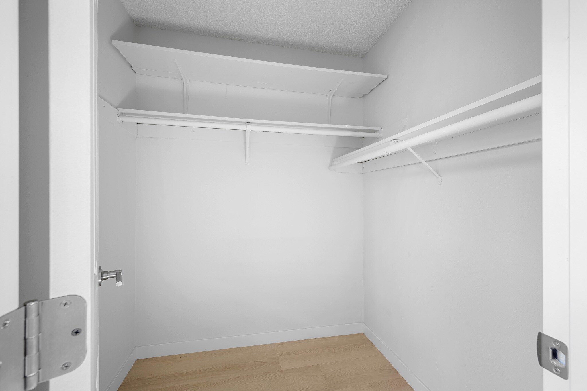 Building Photo - 5228 Auckland Ave