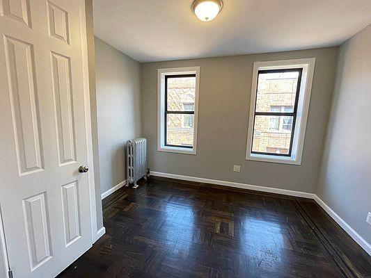 Building Photo - 2 bedroom in BRONX NY 10463