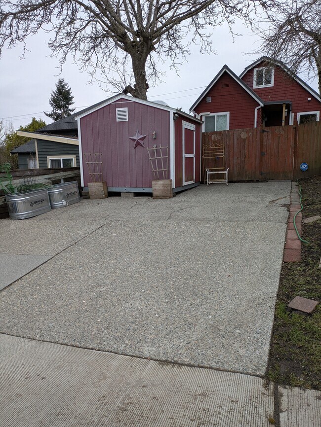 Building Photo - 4521 S Lucile St