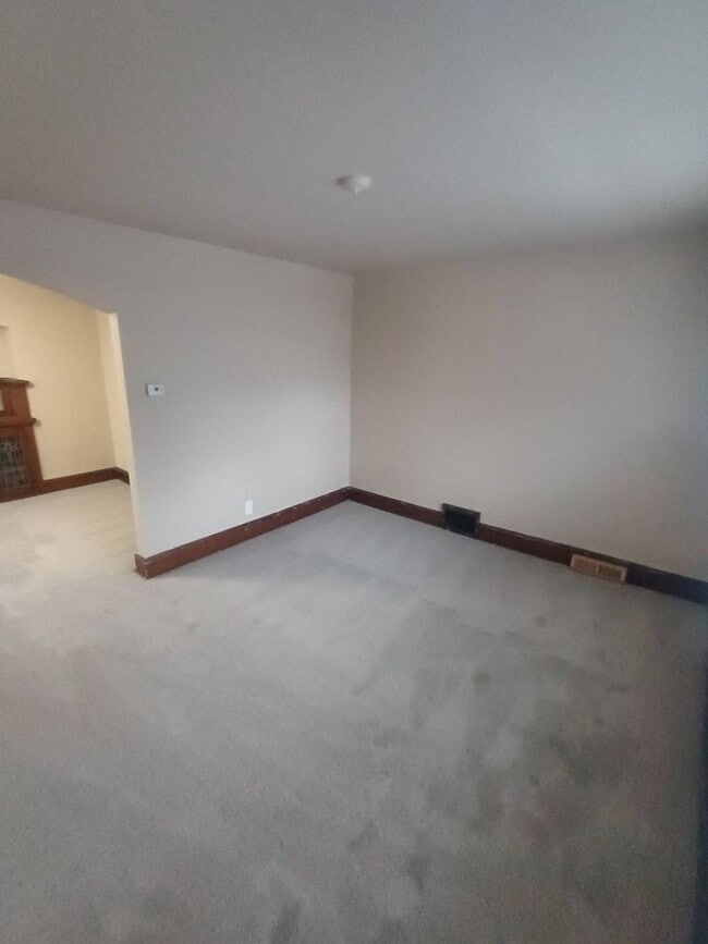 Building Photo - 2935 N 57th St