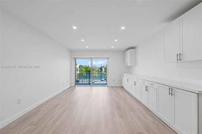 Building Photo - 7765 SW 86th St