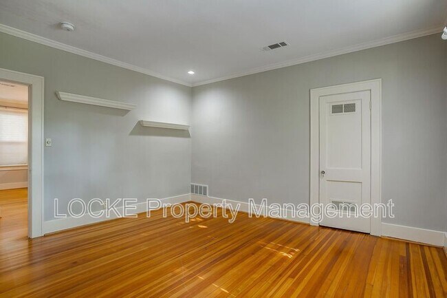 Building Photo - 4022 Bunting Ave